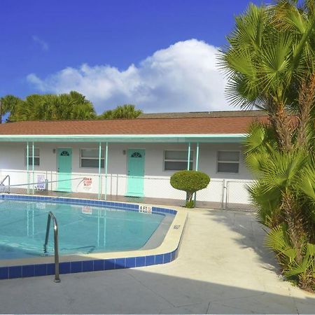 Sun Island Motel St. Pete Beach Dış mekan fotoğraf